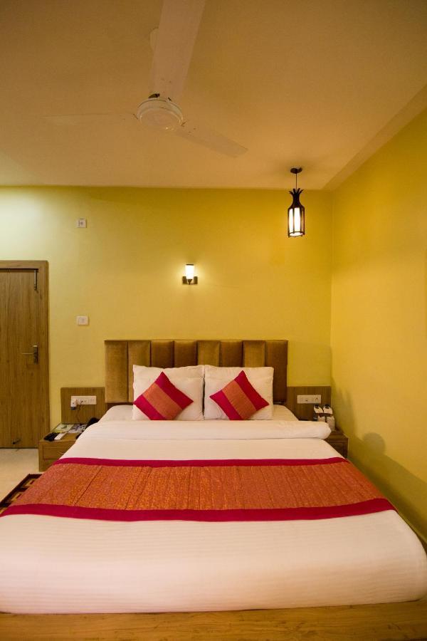 The River Front Resort Sitapur Muafi Extérieur photo